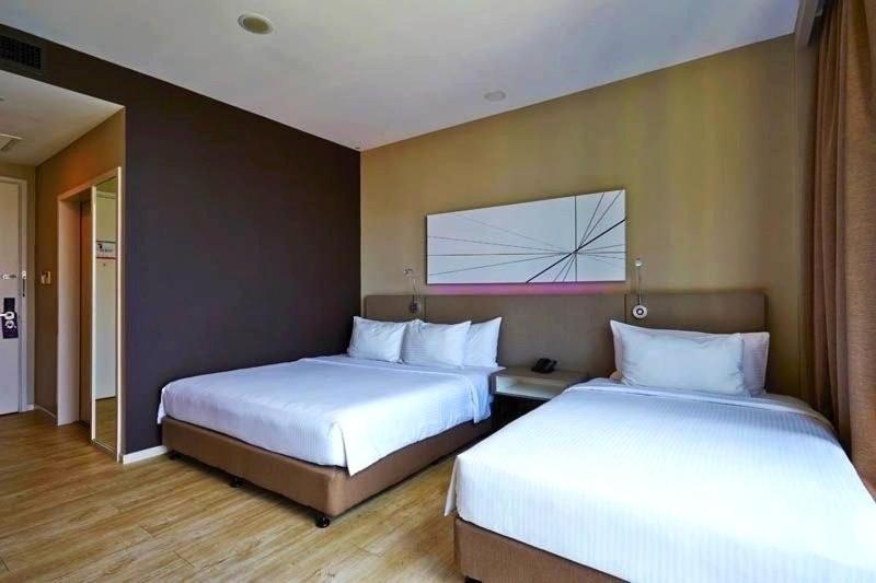 Q Damansara By Trillionz Otel Petaling Jaya Dış mekan fotoğraf